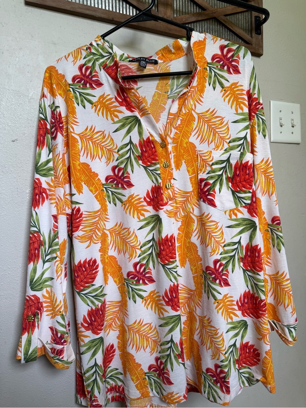 Tropical Tunic Size 2X 3/4 sleeve Ashley Blue